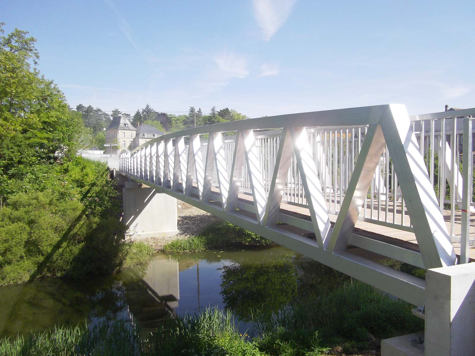 Passerelle piétonne et cyclable sur lAlbe